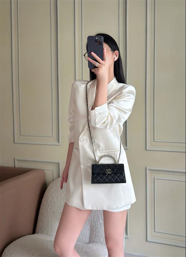 2026127215017571 590